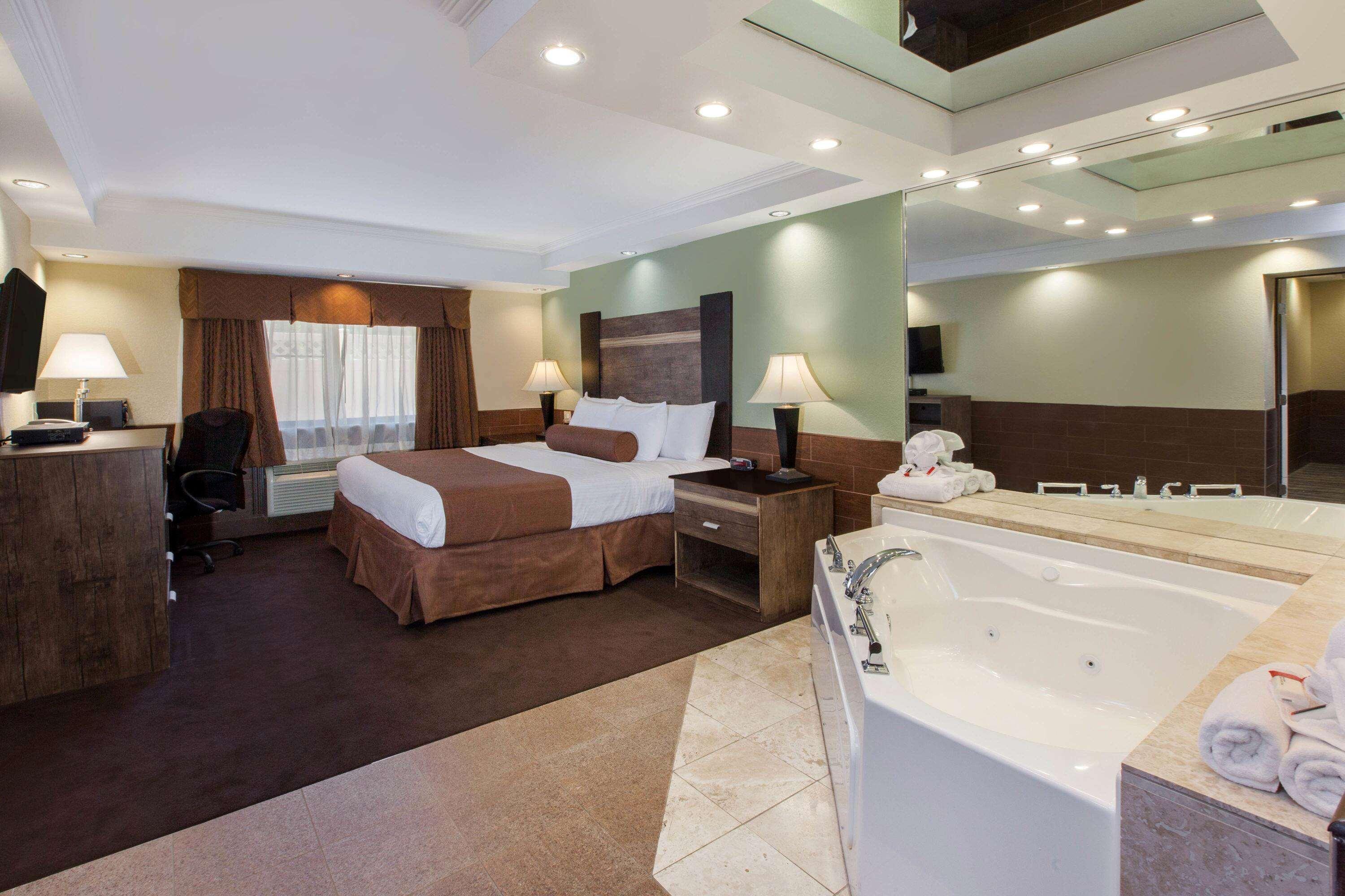 Baymont By Wyndham Pompton Plains/Wayne Hotell Pequannock Eksteriør bilde